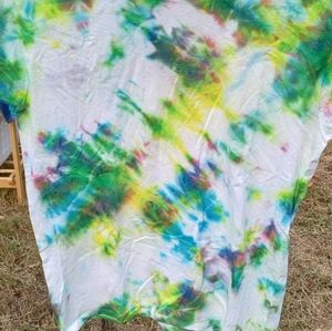 Tie-Die T-Shirt Uni-Sex Size Small